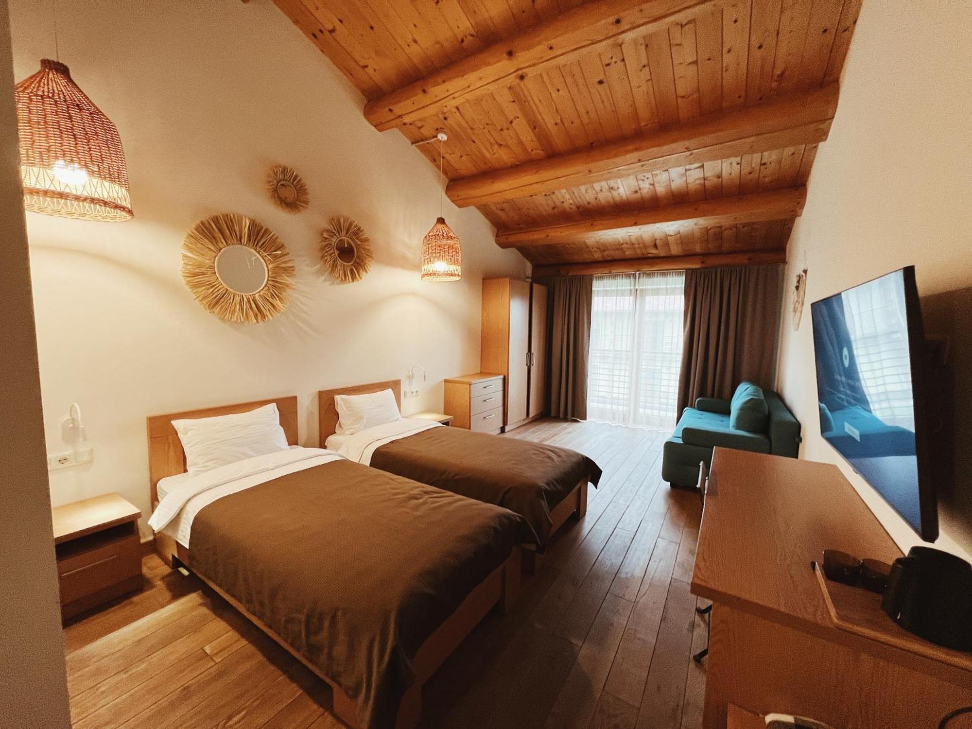 Eden Resort Yasnogorodka  Luaran gambar